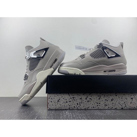 Jordan 4 Retro Frozen Moments (Women