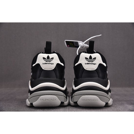 Ba1en*iaga TRIPLE S SNEAKERS