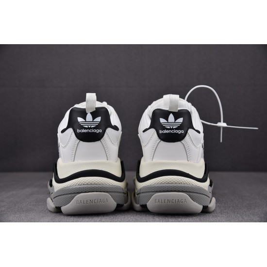 Ba1en*iaga TRIPLE S SNEAKERS