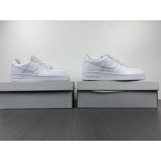 NIKE AIR FORCE 1 LOW 